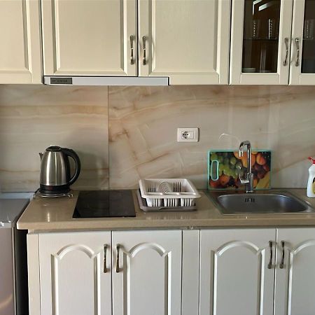 Arlind'S Apartaments Wlora Zewnętrze zdjęcie