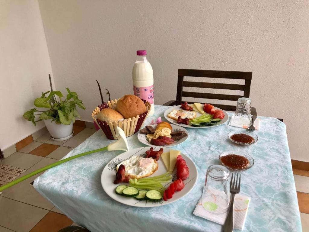Arlind'S Apartaments Wlora Zewnętrze zdjęcie
