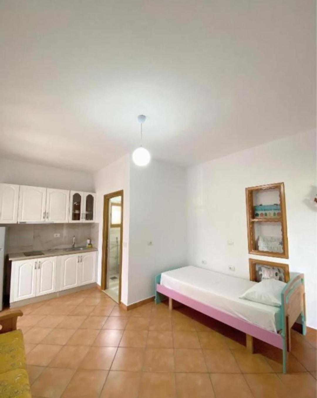 Arlind'S Apartaments Wlora Zewnętrze zdjęcie